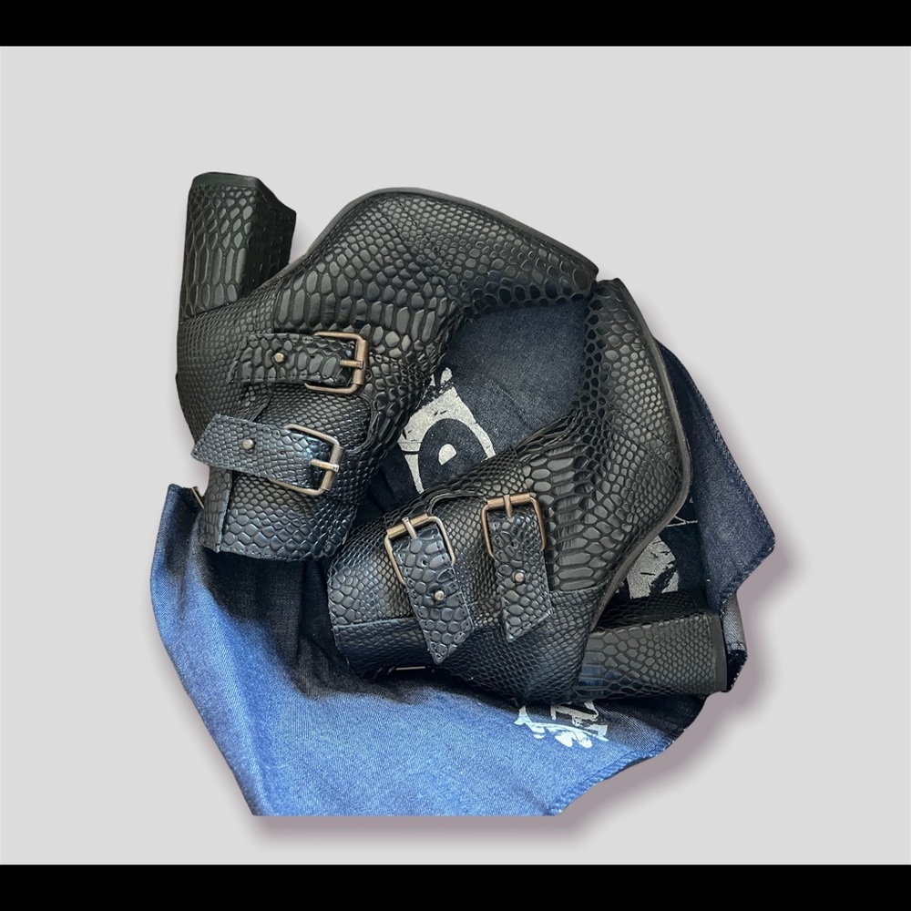 Freebird by Steven boots